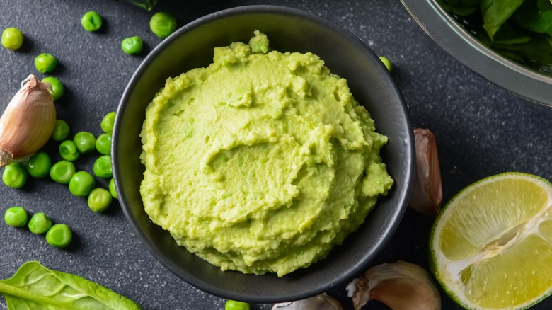 pea dip with lime
