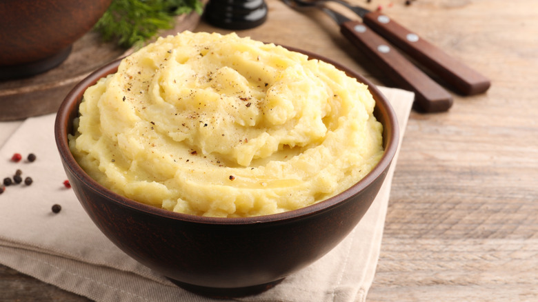 Bowl of mashed potato