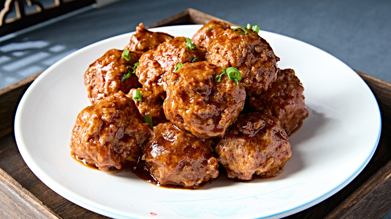 plate of meatballs on table