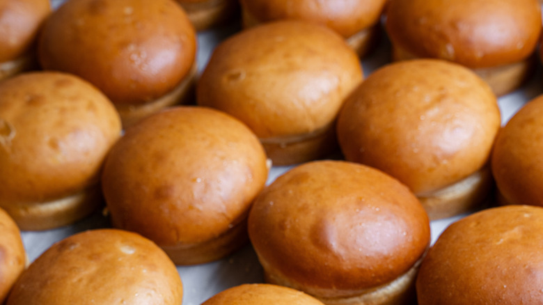 Burger buns