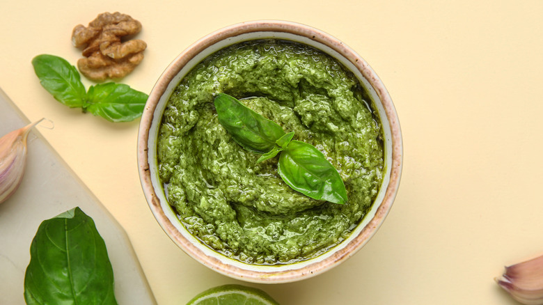pesto made with walnuts
