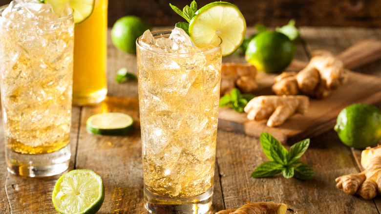 Ginger beer with lime 