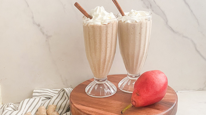 two smoothies with pear