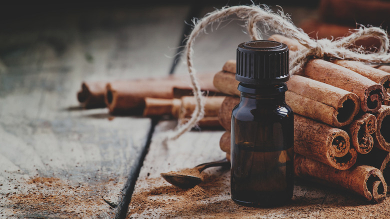 bottle of cinnamon extract