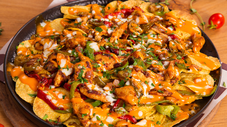plate of chicken nachos