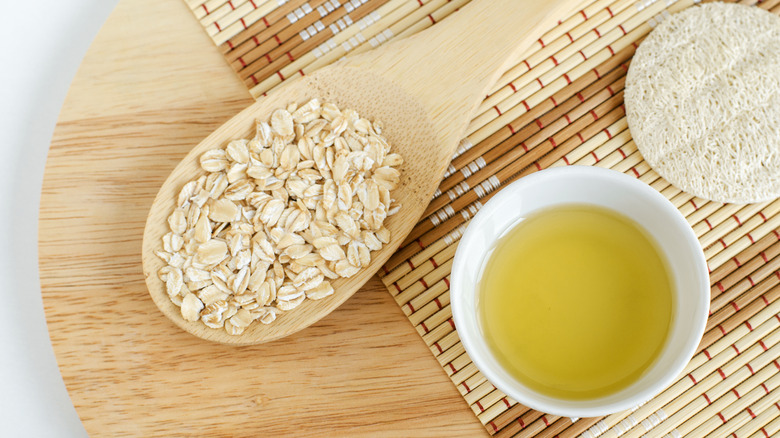 Olive oil spoonful of oatmeal