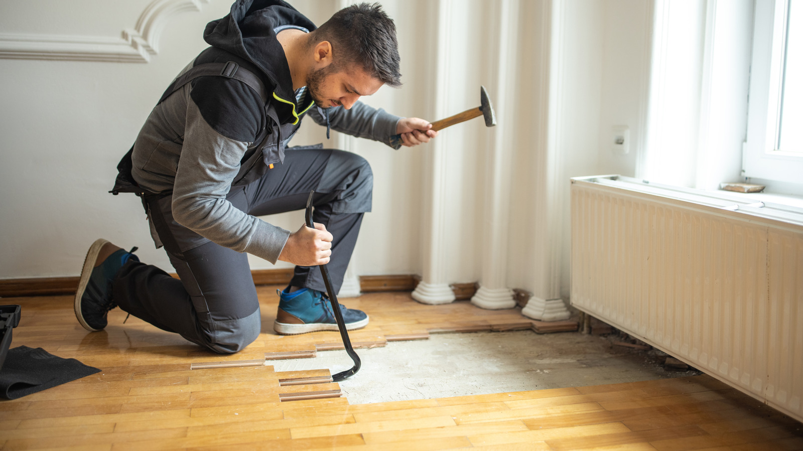 Goodbye Wood And Tile: This Eco-Friendly Kitchen Floor Looks Stylish While Sparing Your Wallet