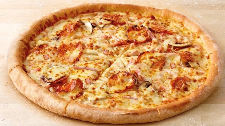 A Manhattan pizza from Papa John's
