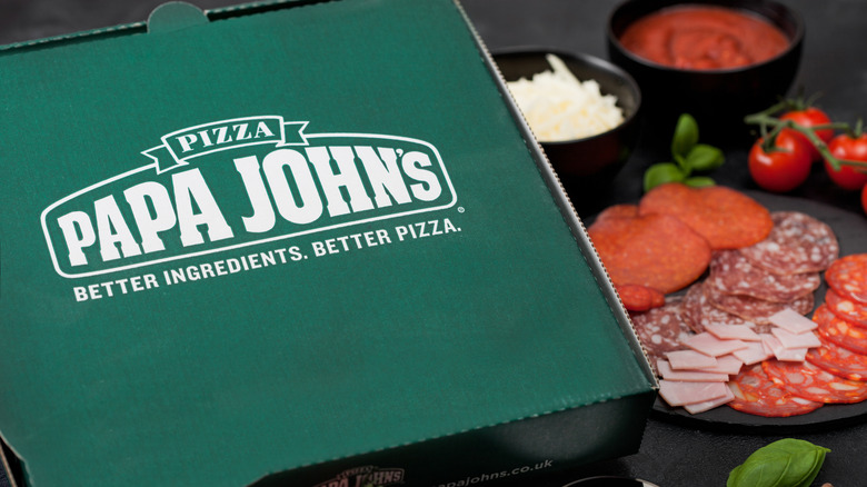 Papa Johns pizza box