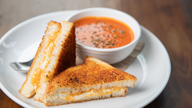 grilled cheese sandwich with soup