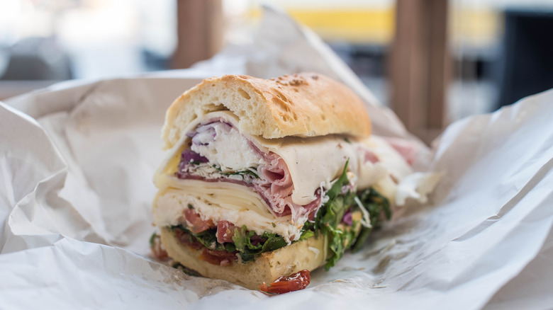 sandwich at grocery store