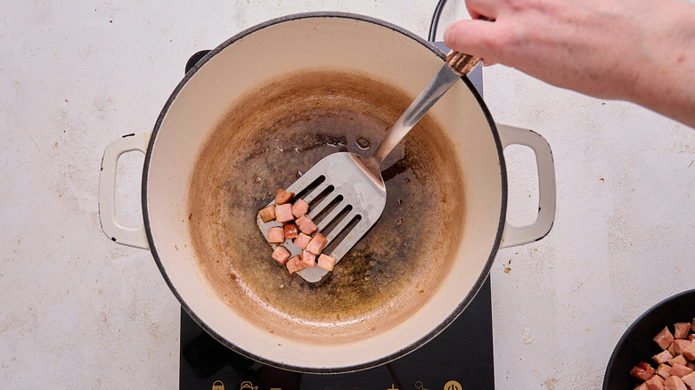 removing ham from skillet
