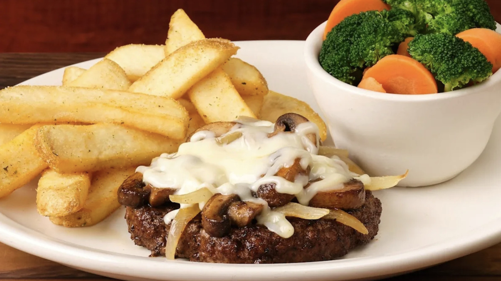 Here's Everything You Need To Make Texas Roadhouse-Style 'Road Kill' Burgers At Home