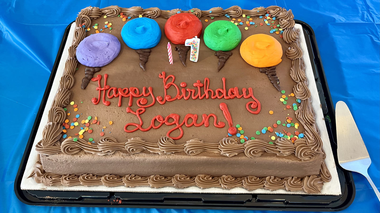 Here's Exactly When To Order Your Cake From Sam's Club's Bakery - Tasting Table