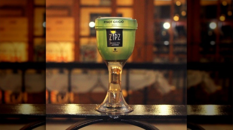 Zipz wine's Pinot Grigio flavor