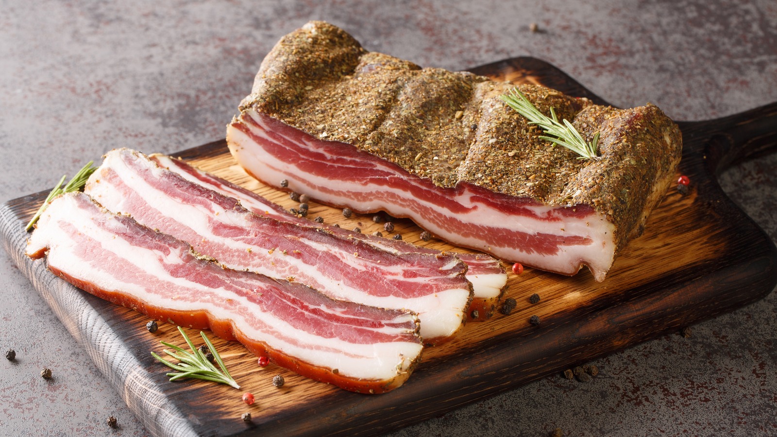 Here's What Makes Guanciale Different From Bacon