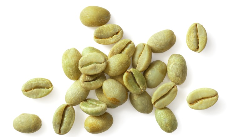 Green un-roasted coffee beans