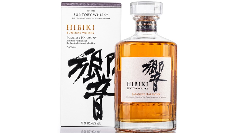 Hibiki Japanese Harmony bottle and box