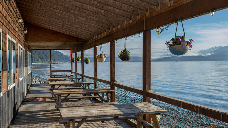 A Historic Coastal Restaurant Is Alaska's Best Hidden Gem For Wild-Caught Seafood