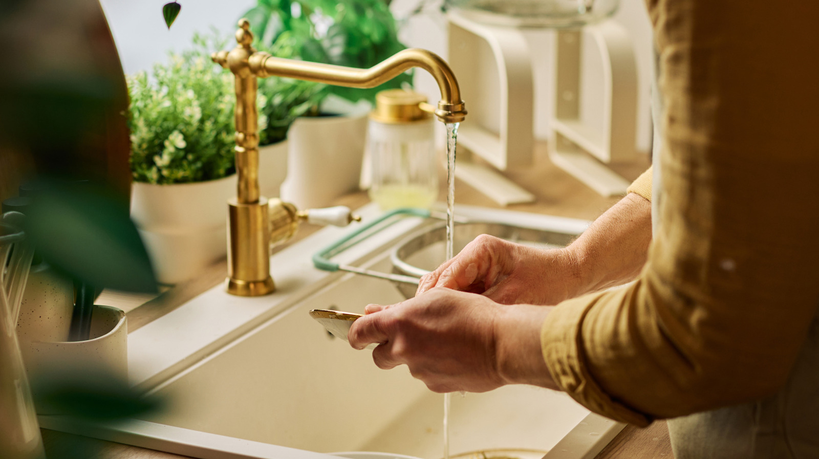 Home Decorator Creates Luxurious DIY Wood Sink Riser With A Trip To Dollar Tree