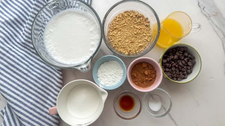 Chocolate pudding pie ingredients