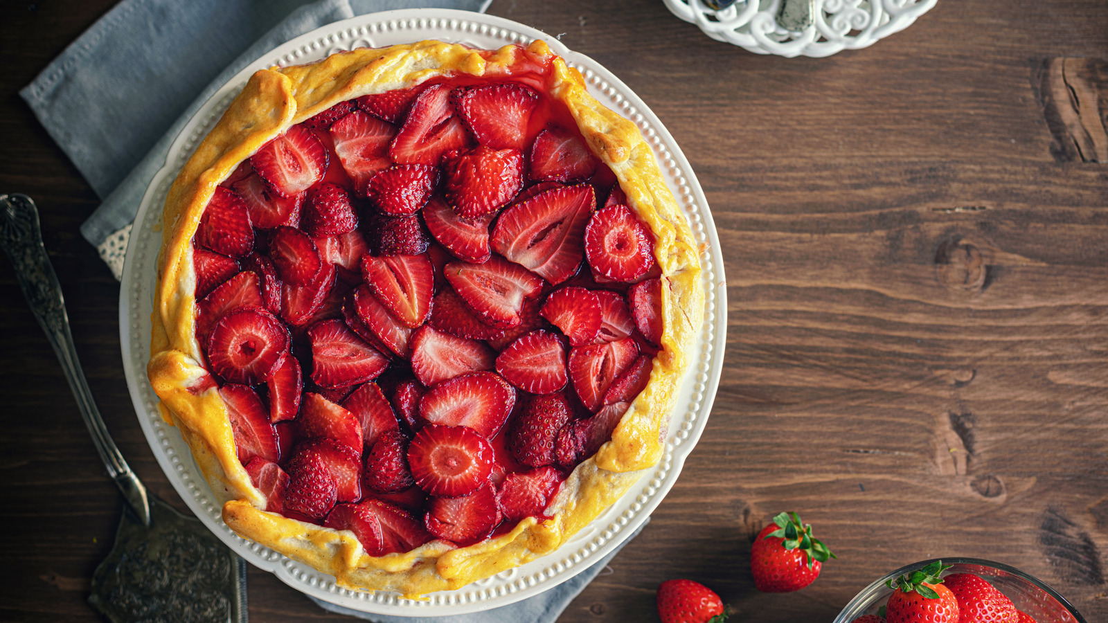 Homemade Filling Is The Best Way To Elevate StoreBought Pie Crust