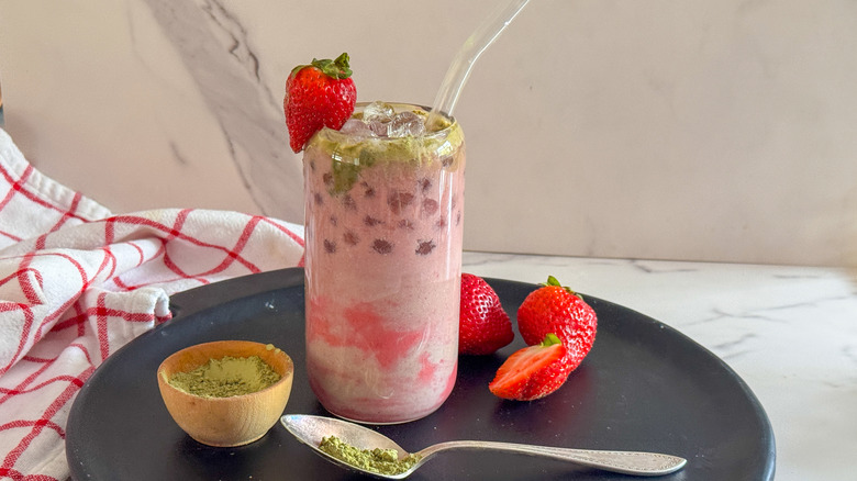 iced strawberry matcha latte
