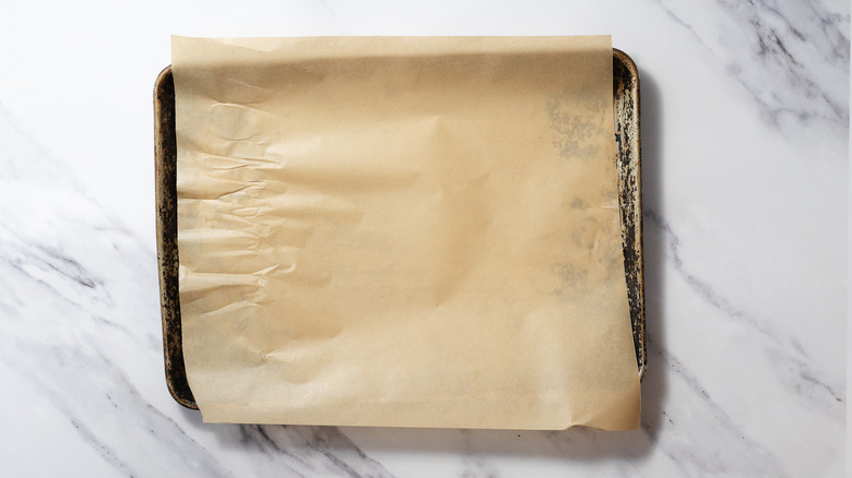 Baking sheet with parchment paper