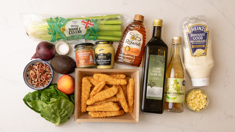 honey mustard chicken tender salad ingredients