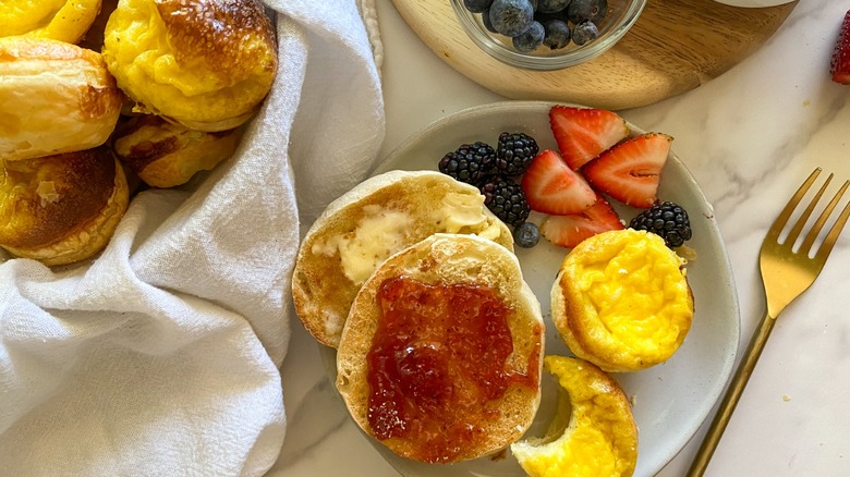 egg tarts with english muffin