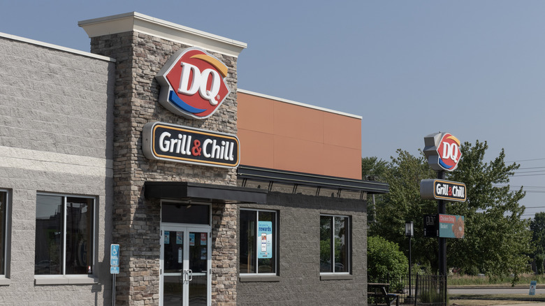 Front of Dairy Queen restaurant with blue sky behind