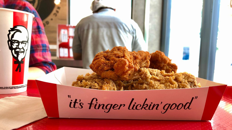 How 10 Chain Restaurant Slogans Have Evolved Over The Years