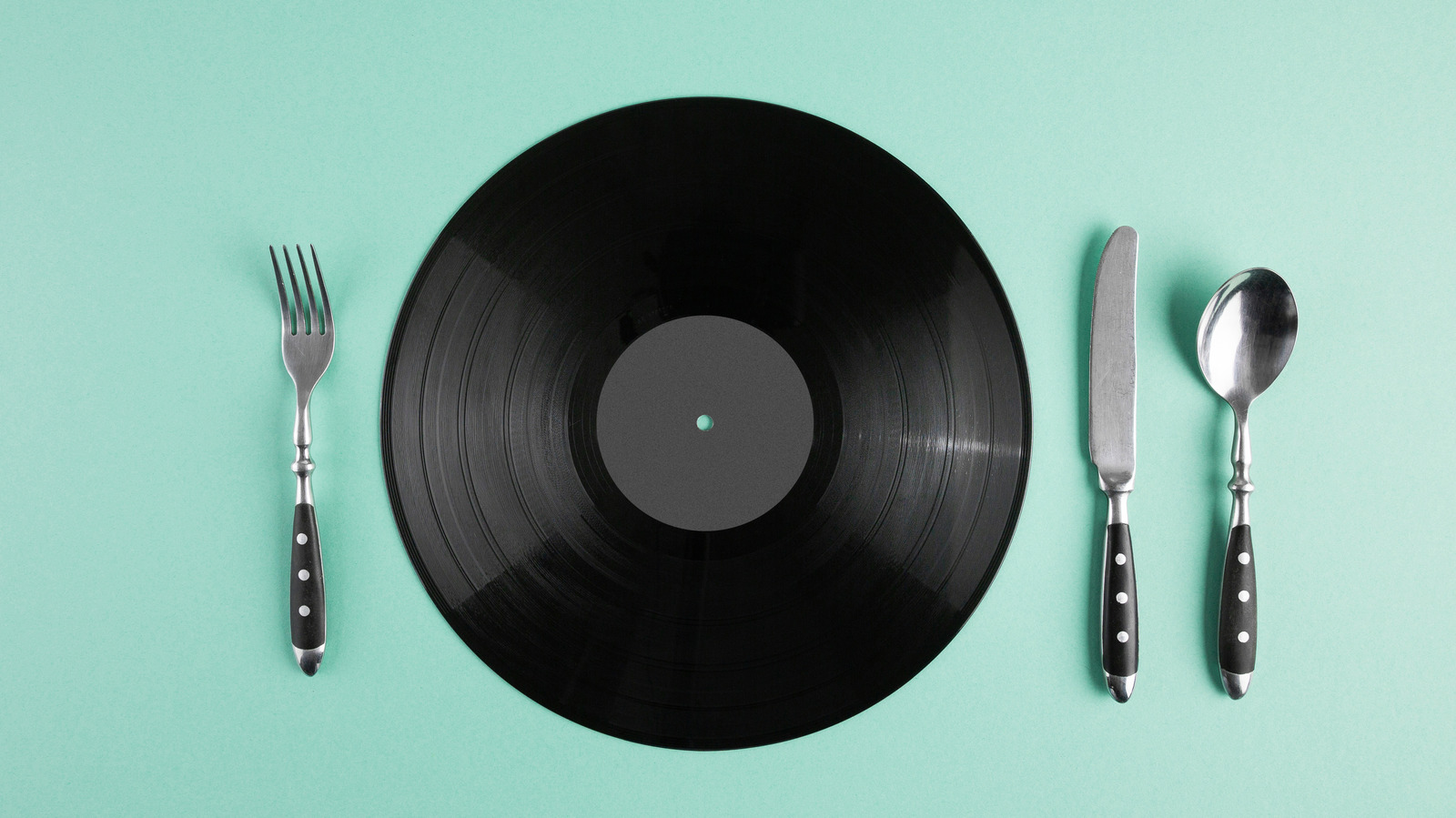 How Altering Noise Can Actually Change The Way Our Palates Taste Food