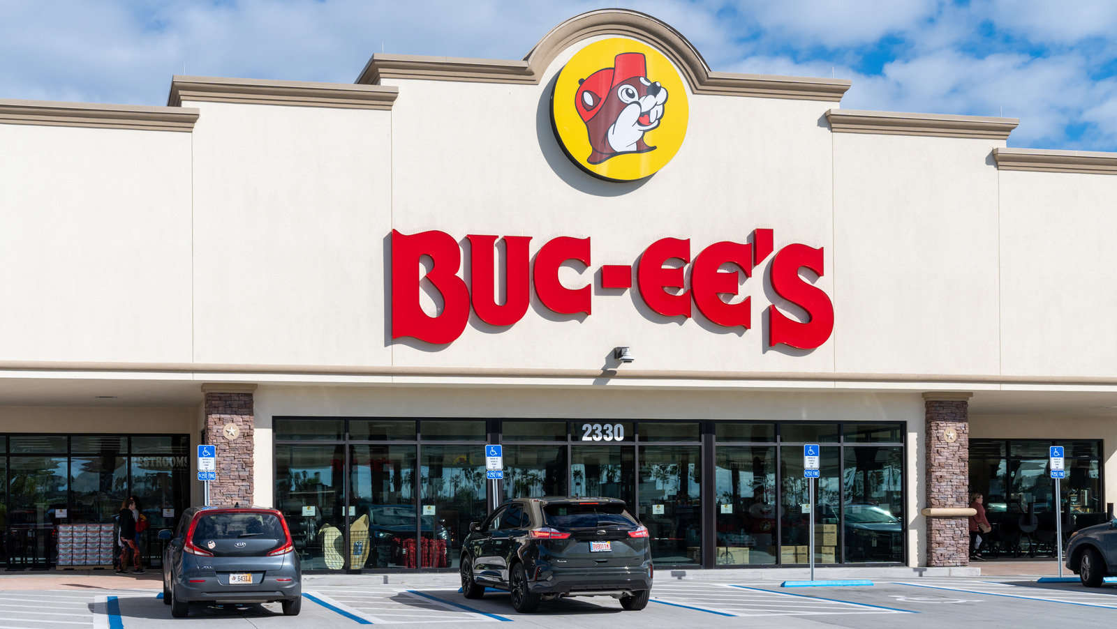 How An Unassuming Texas Gas Station Became The BucEe's Sensation