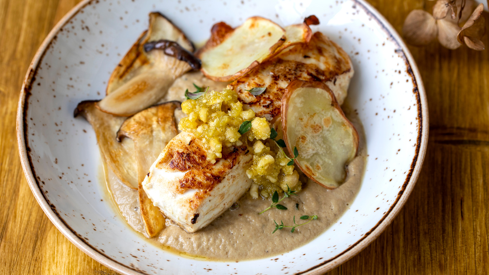 How Are Velouté And Suprême Sauce Related?