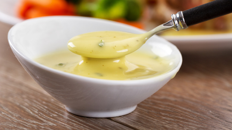 Spoonful of béarnaise sauce