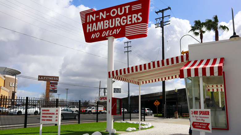 exterior of original In-n-Out replica in Baldwin Park