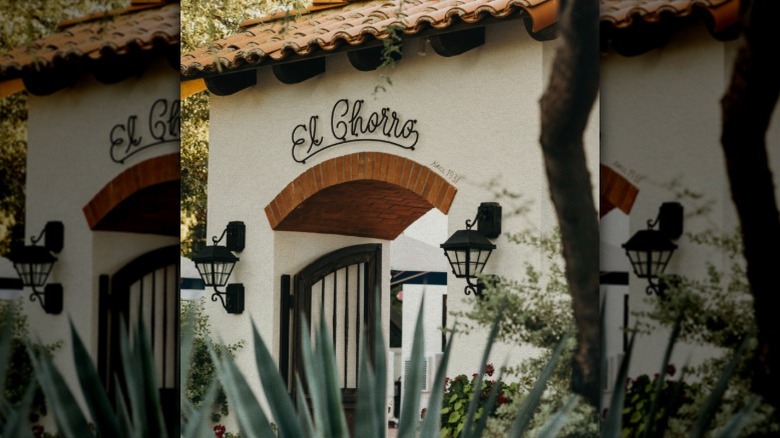 El Chorro Lodge exterior