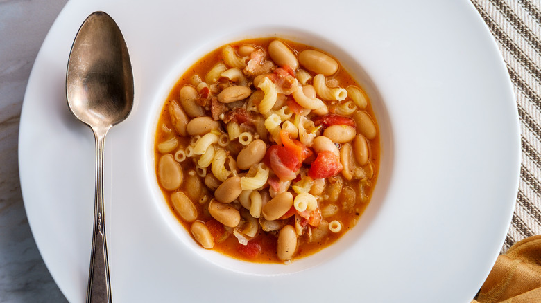 Macaroni, beans, and diced tomatoes
