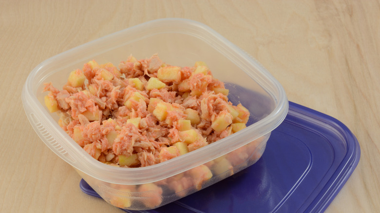 tuna in Tupperware container