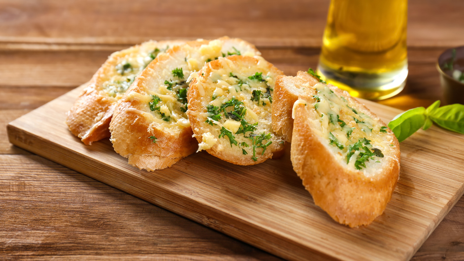 How Long Does Garlic Bread Last In The Freezer? - Tasting Table