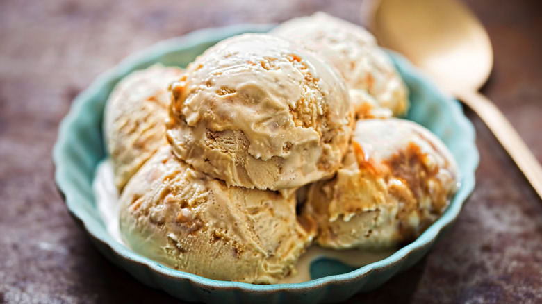 bowl of salted caramel ice cream
