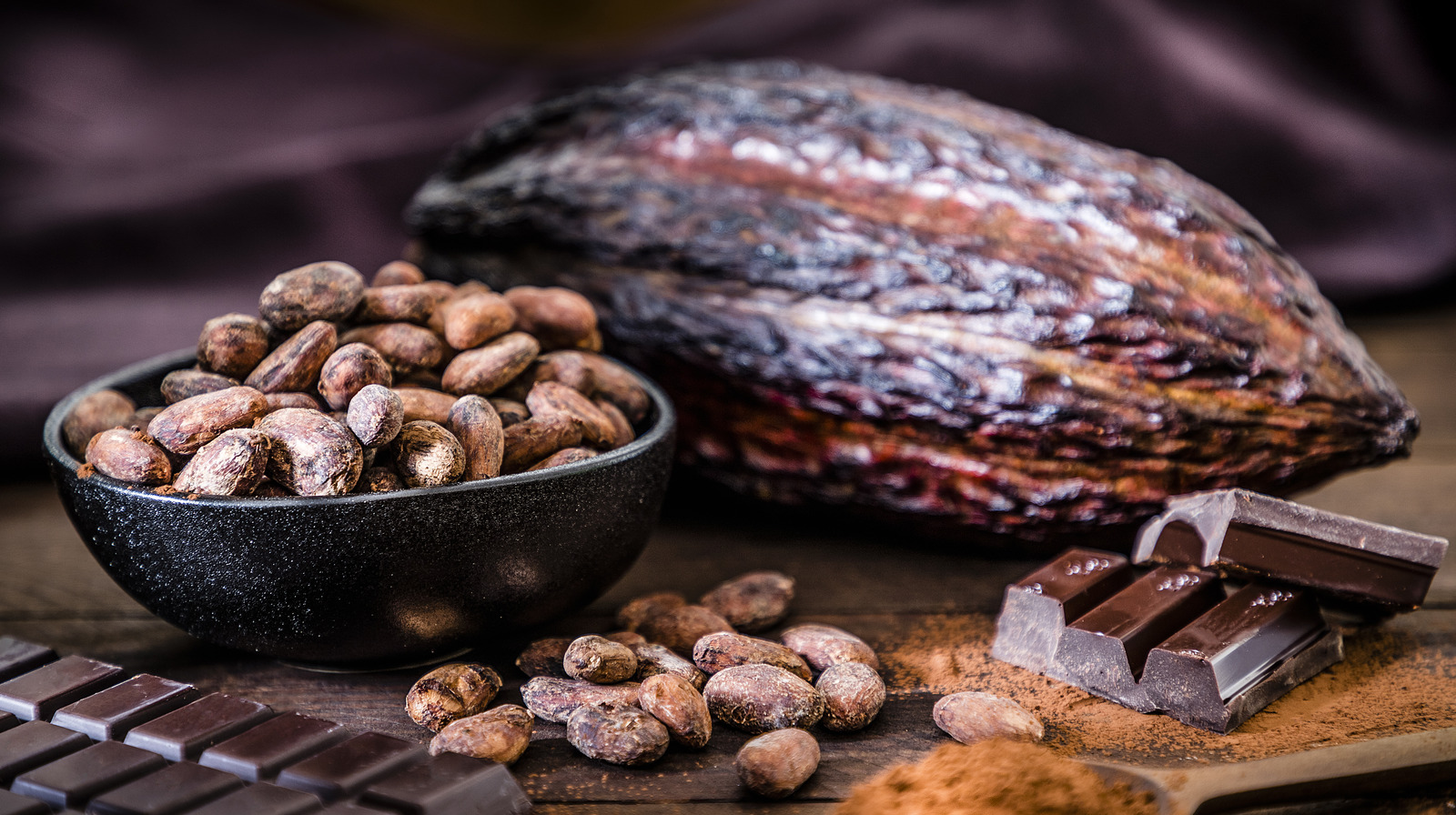 How Many Cocoa Beans Does It Take To Make One Bar Of Chocolate? Exclusive