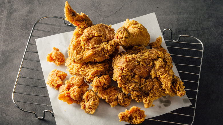 Fried chicken pieces