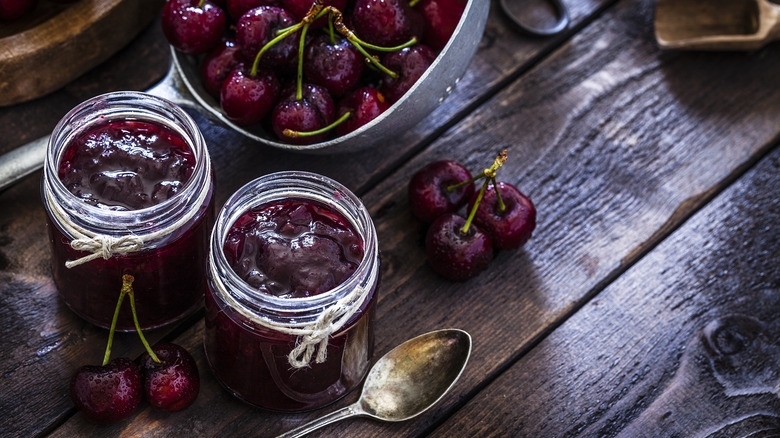 preserving harvested cherries