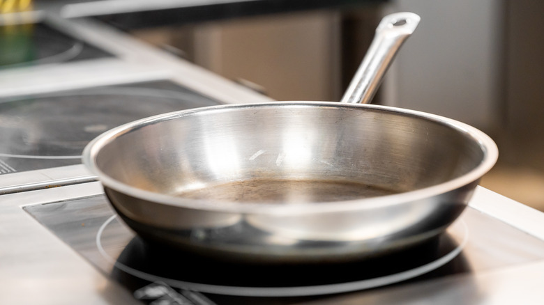 Stainless steel frying pan