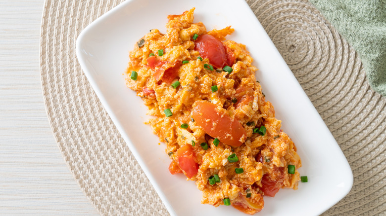 A plate of Mexican scrambled eggs