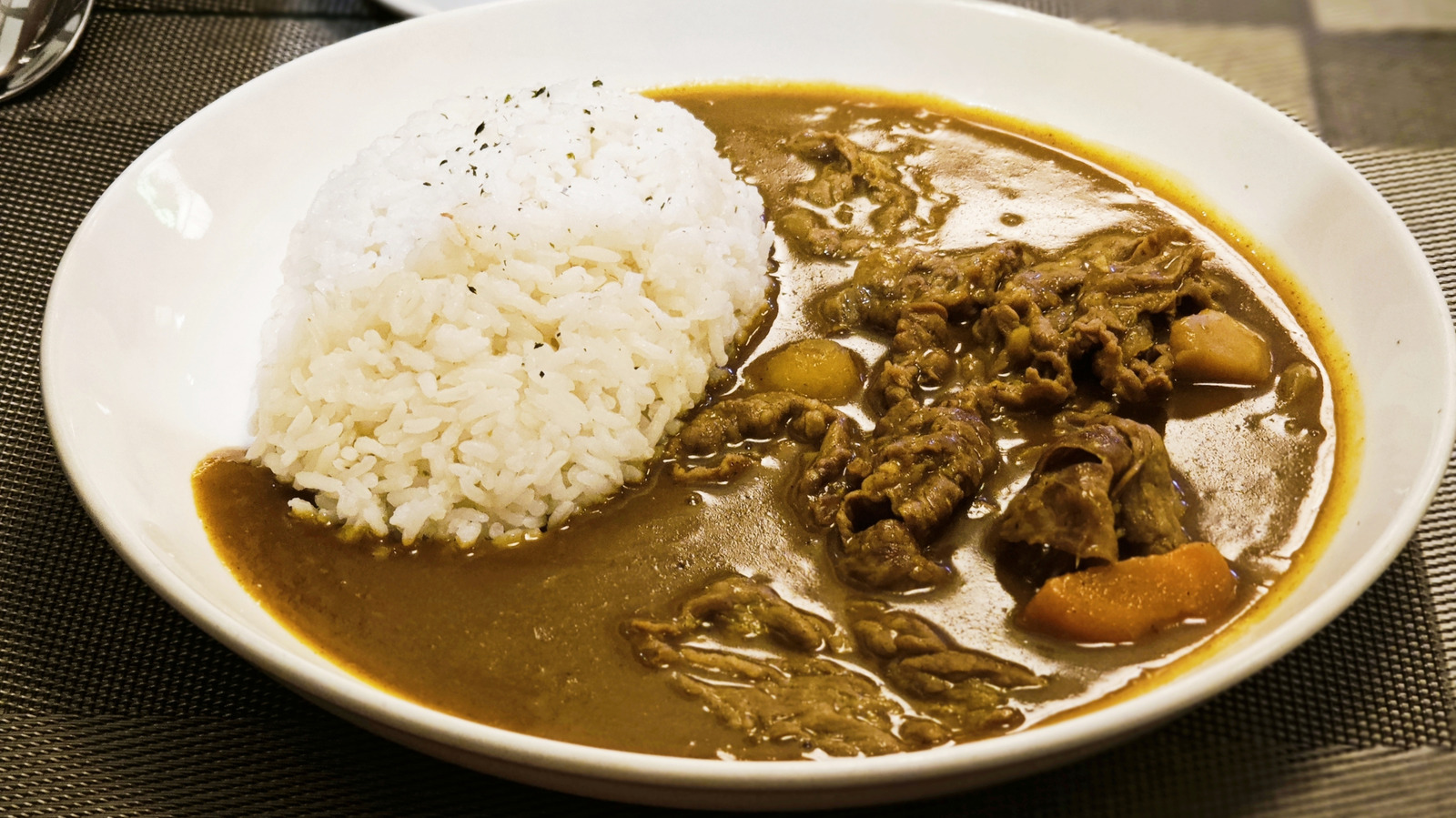 How One Canned Ingredient Turns Rice Into A Hearty Meal For Less Than $3