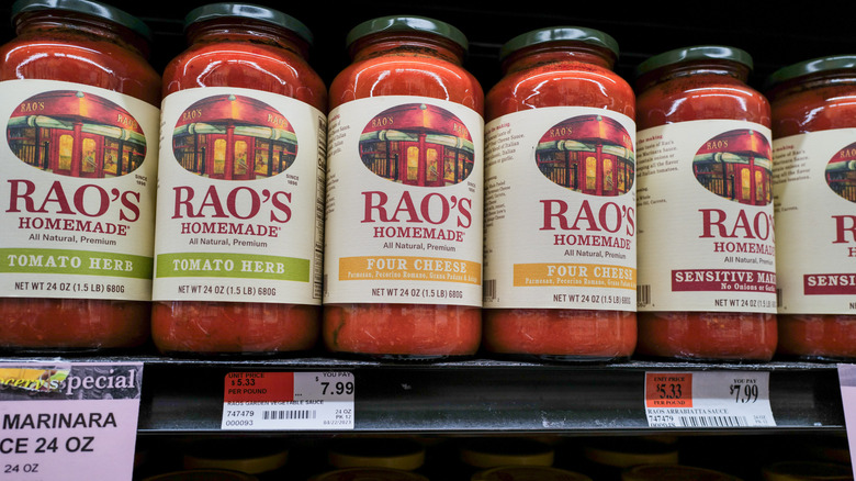 jars of Rao's Homemade on grocery shelves