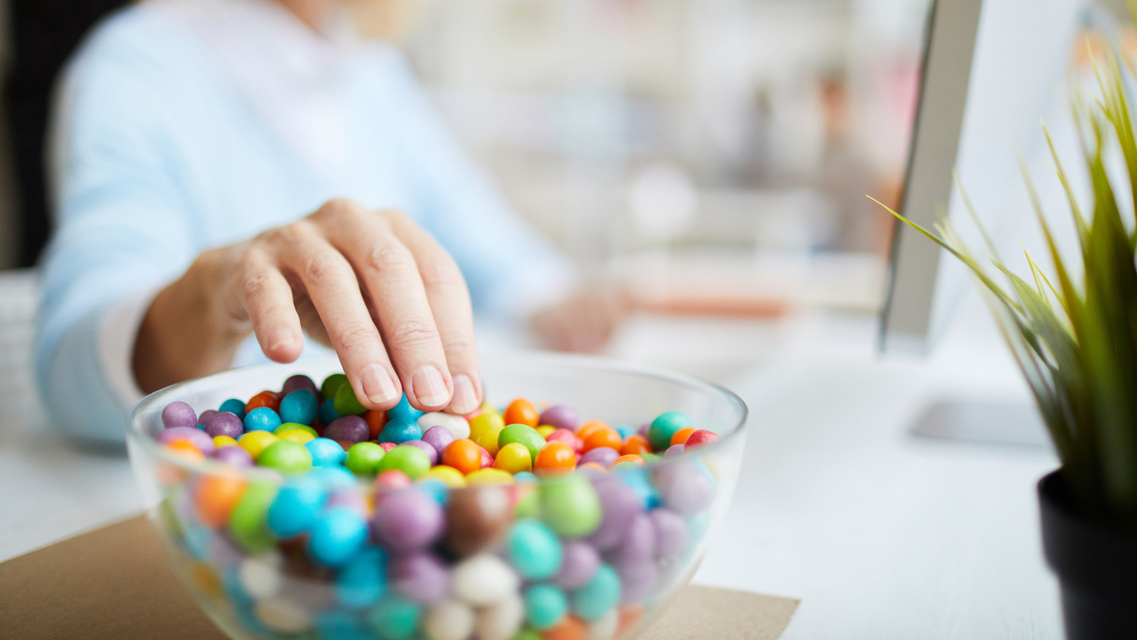 How Your Snack Choices Can Make Or Break Your Next Meal